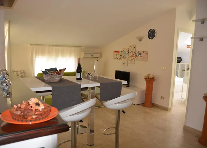 Diamante&smeraldo 체팔루