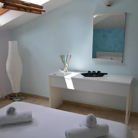 Diamante&smeraldo Lägenhet